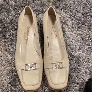 Créeme Ferragamo flats